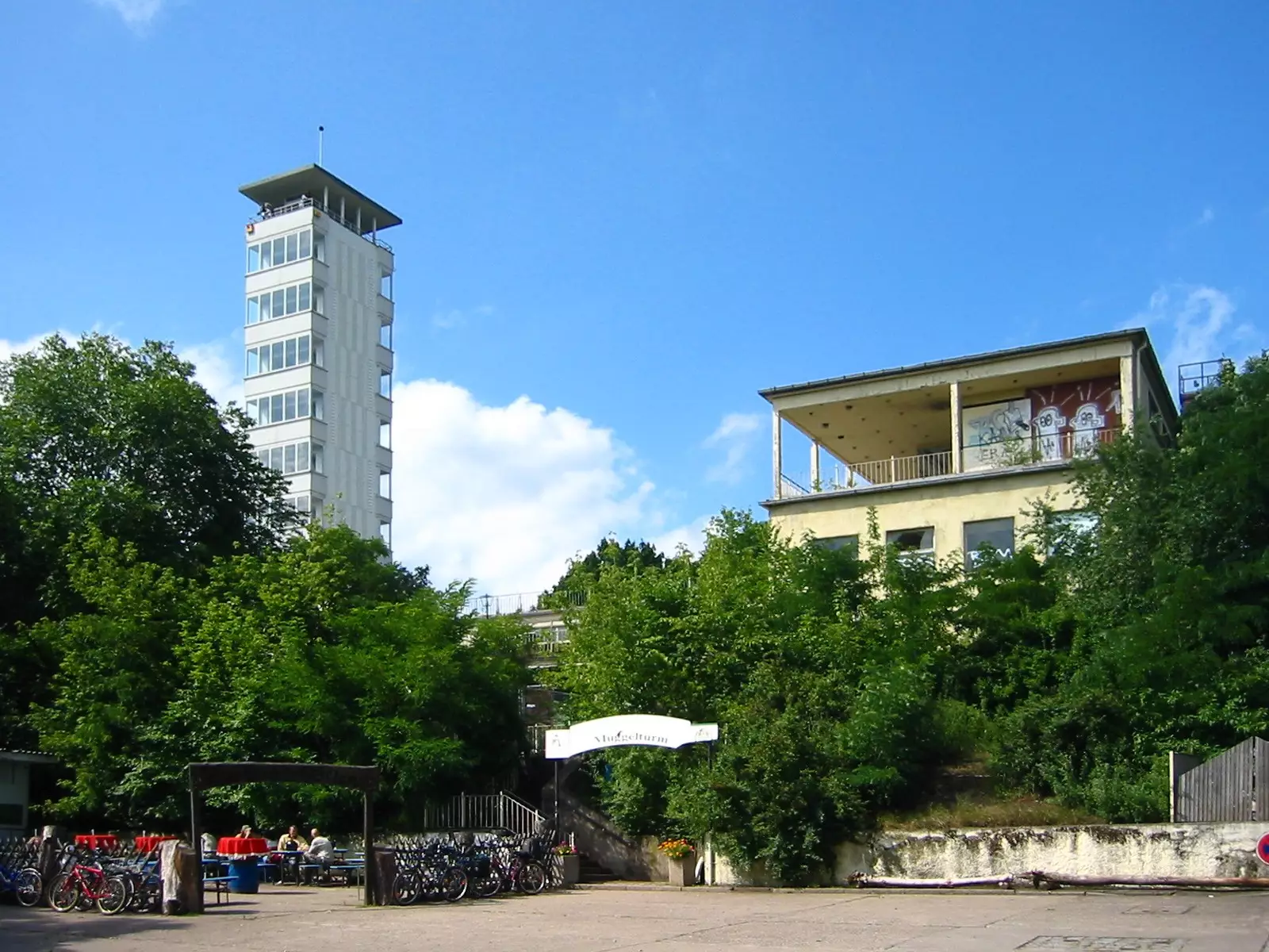 bayerischer platz - 4