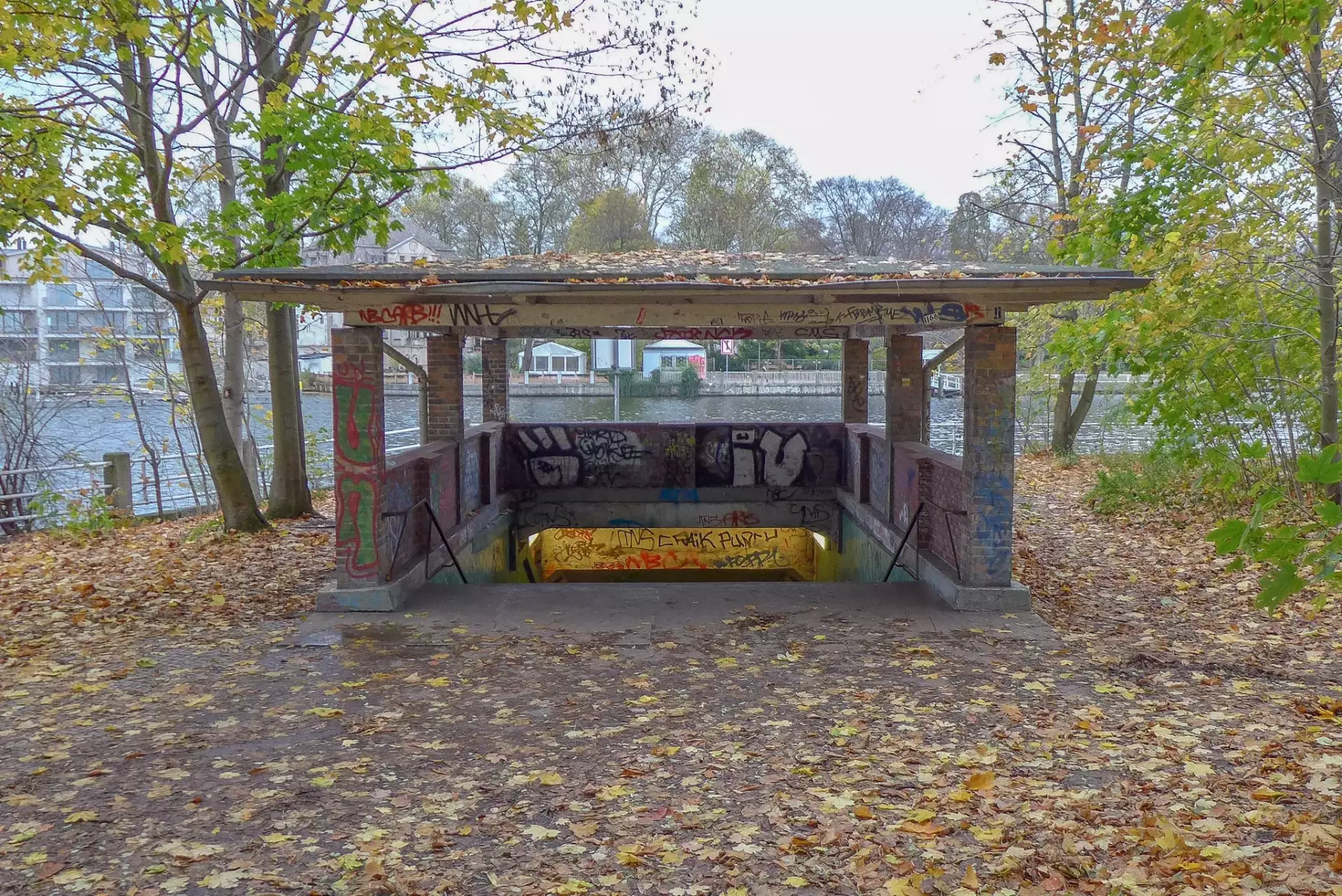 rathaus schöneberg - 21